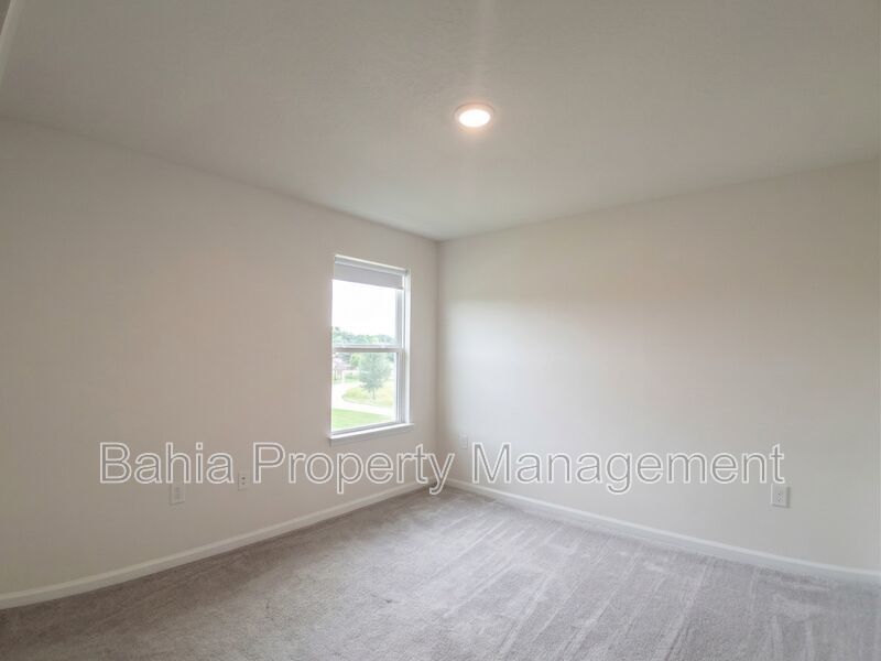 Elegant 3-Bed, 2.5-Bath Corner Unit with 2-Car Garage, Patio Views & Resort-Style amenities property image