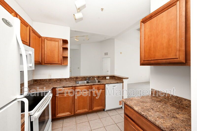 Stunning 3BR/2BA Condo in Serenata at MetroWest - Resort-Style Amenities & Prime Location! property image