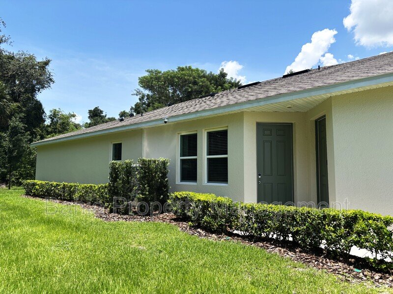 Fully Furnished 1BR/1BA Single-Story Townhome in Wynwood. All Utilities Included! property image