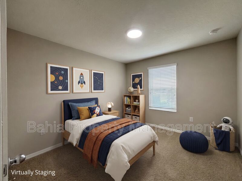 Luxury 4 Bed | 3.5 Bath Townhome in Resort-Style Gated Community. Prime Location Near Disney! property image
