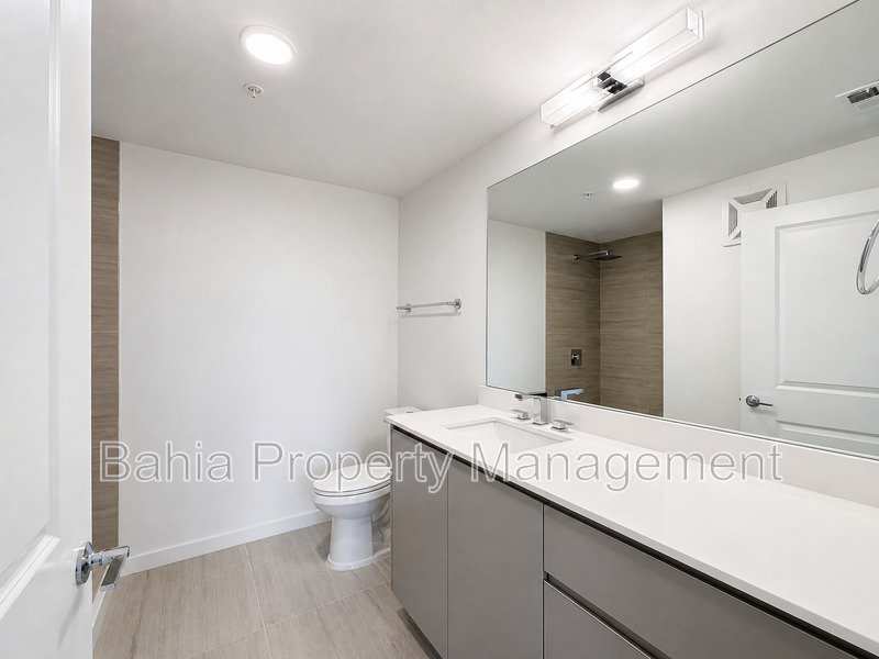 Brand-New Millenia Park Gem | 2 Bed + Den, 2 Bath Near Universal. Move-in Ready! property image