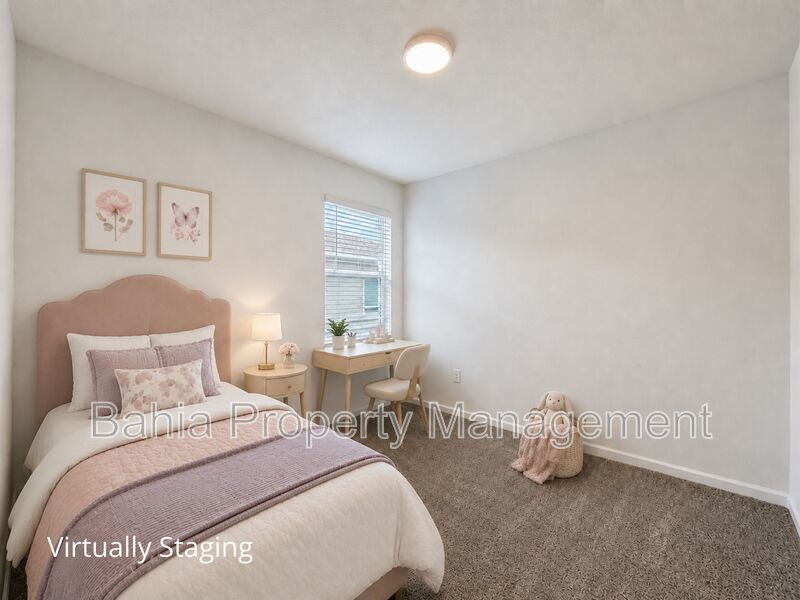 Amazing 4BR/2BA EcoSmartHome in Astonia | Solar | Quartz Kitchen | Fenced | 2-Car Garage property image