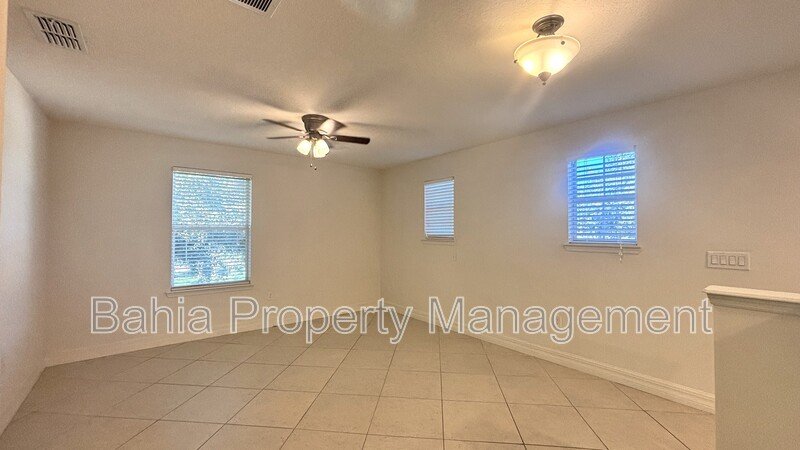 Dream Home: 5 Bed / 4.5 Bath with Loft & Garage. Resort-Style Amenities property image